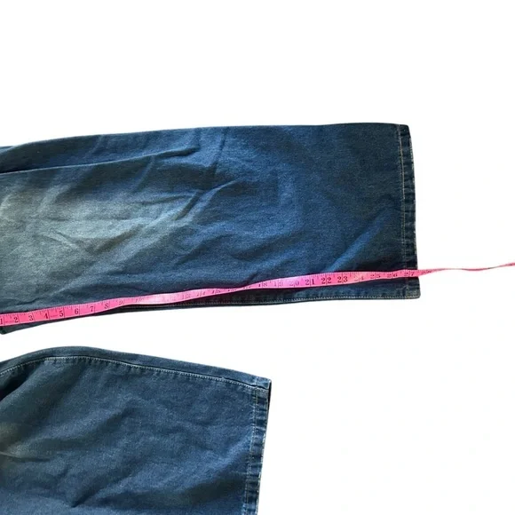 High Rise Wide Leg Distressed Jeans - Picture 7 of 10